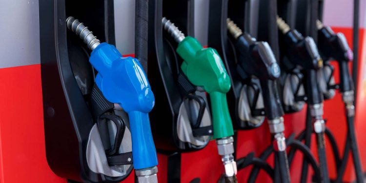 Pakistan May Run Out of Fuel by Monday, Report