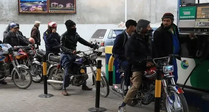 Pakistan govt defends ‘calibrated’ fuel price hike - Markets