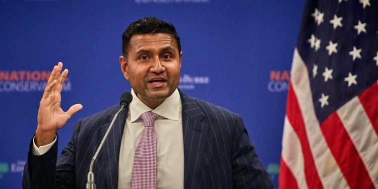 Palantir's tech head explains how he manages stars — and how he owned a big screwup to the CEO