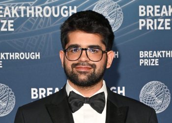 Perplexity's CEO said he anticipates some 'temporary job displacement' because of AI — but there's a silver lining