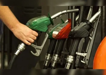 Petroleum dealers demand govt increase margins