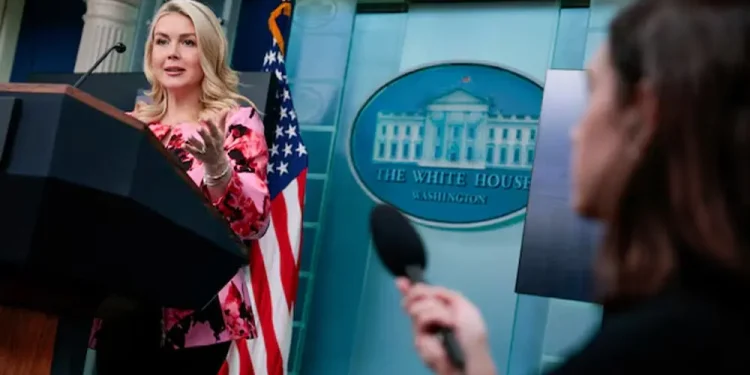 Trump interested in calling on Arab states to help pay for Iran war, White House says