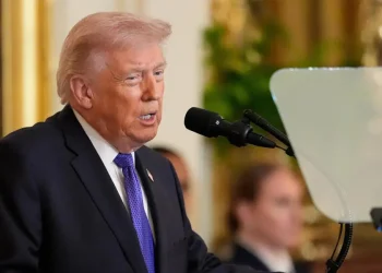 Trump warns of severe consequences if Iran mines Strait of Hormuz