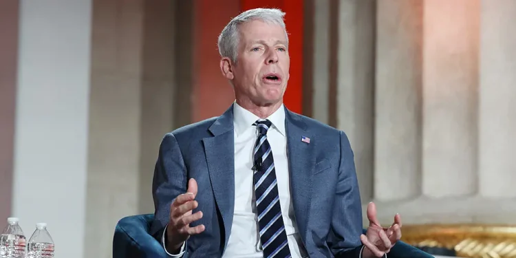 US military ‘not ready’ to escort tankers through Hormuz Strait: energy secretary