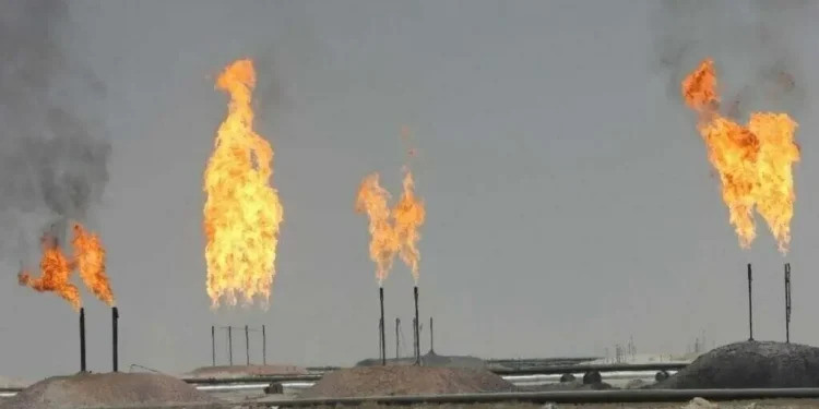 US natgas futures jump 4% as cooler weather looms, Iran war supply concerns - Markets