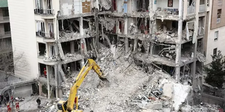 US to continue Iran strikes, pause applies only to energy sites, Semafor reports