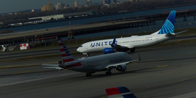 United Airlines 'tactically pruning' flights amid high fuel prices due to the Iran war