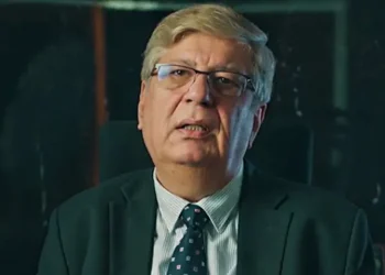 Renowned Peshawar doctor seriously injured in gun attack