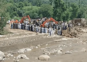 PDMA issues flood advisory for several KP districts