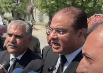 Barrister Salman Safdar meets Imran at Adiala jail, says PTI founder’s ‘eye complication continues’