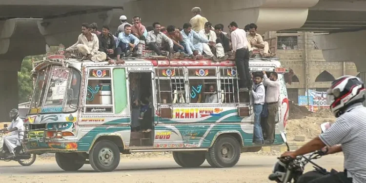 Price monitoring committee directs Sindh govt to take corrective measures against rising fares in Karachi