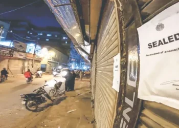 60 shops sealed for flouting closure timing in Lahore