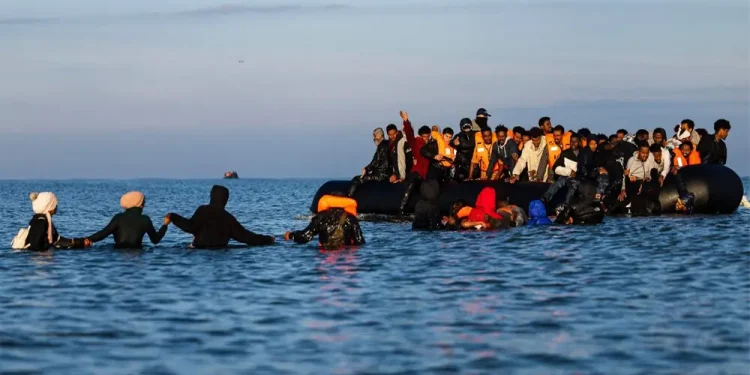 19 migrants found dead by Italian coastguard off Lampedusa