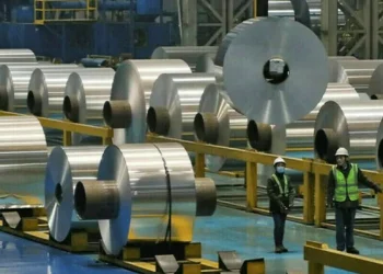 Aluminium gains as a UAE smelter faces prolonged repairs