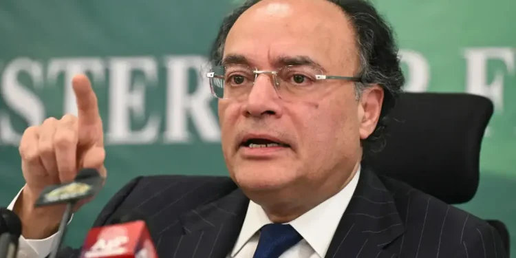 Aurangzeb departs for US to participate in IMF-WB meetings