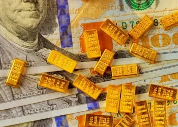 Gold falls as Iran war, robust US jobs data dim Fed rate-cut hopes