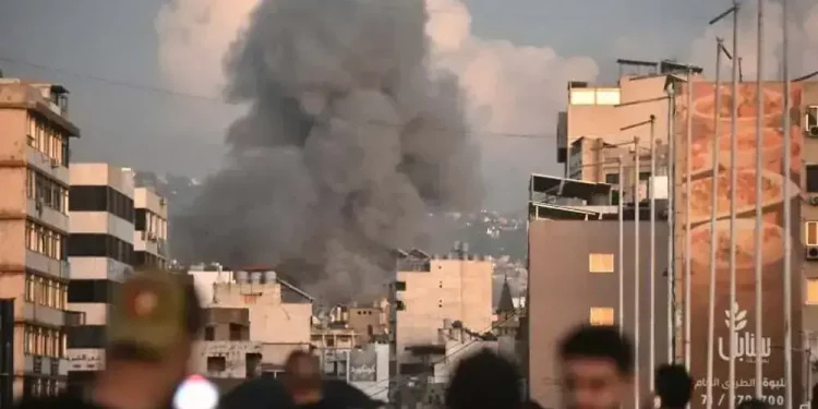 Huge Israeli strikes on Lebanon threaten Iran truce; talks planned but strait still shut