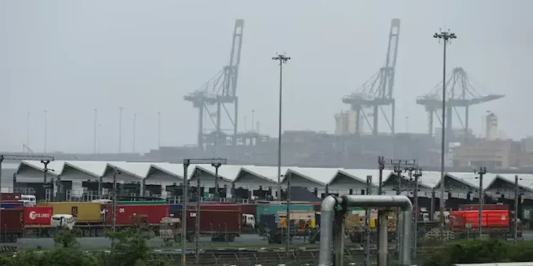 India raises export duties on diesel, aviation turbine fuel