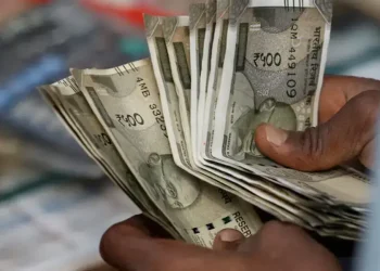 Indian bonds decline as focus stays on US-Iran peace talks, debt sale