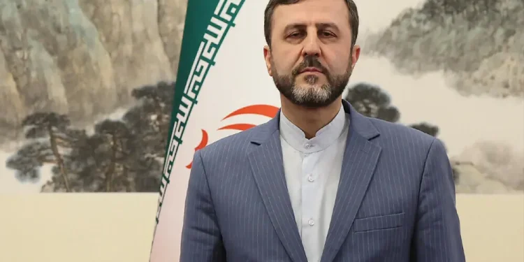 Iran deputy FM says Trump threats to hit civilian sites could be war crimes