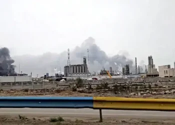 Israel hits Iran gas complex