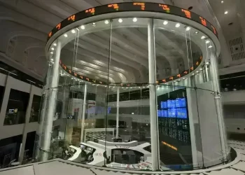 Japan’s Nikkei falls as US-Iran peace talks falter