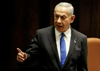 Netanyahu requests delay in his corruption trial testimony