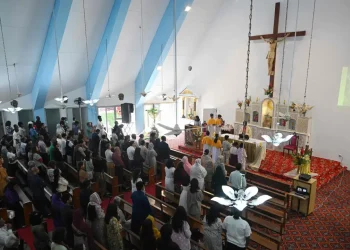 On Easter, president and PM hail Christian community’s ‘admirable services’, contributions