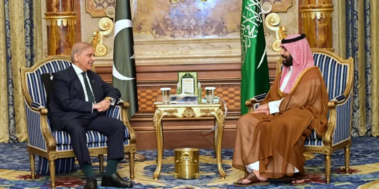 PM Shehbaz meets Saudi crown prince in Jeddah on first leg of regional tour
