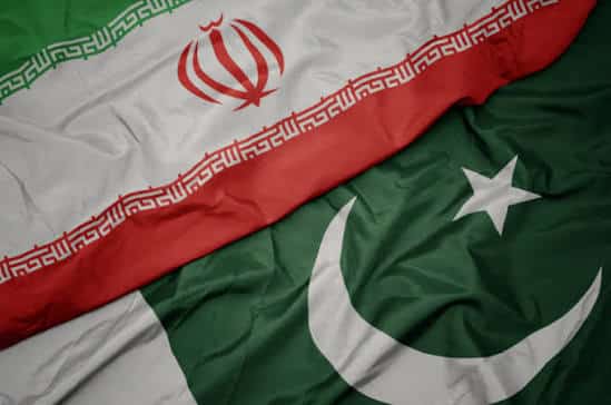 Pakistan Emerges As Leader of New Anti-W@r Axis for US-Iran Peace Talks