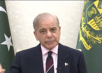 Pakistan govt cuts diesel by Rs135, petrol by Rs12 per litre