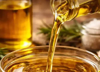 Palm set for fifth weekly rise on lower stock hopes, biodiesel optimism