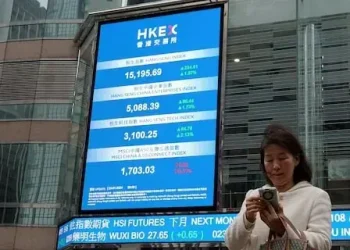 Stocks gain, oil and dollar retreat on hopes for US-Iran resolution - Markets