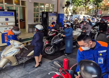 Vietnam extends fuel tax suspension until end of June - Markets