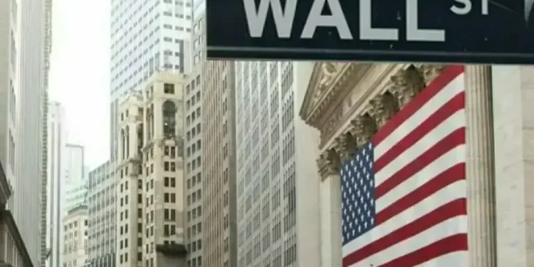 Wall St gains on Mideast de-escalation hopes; monthly losses loom